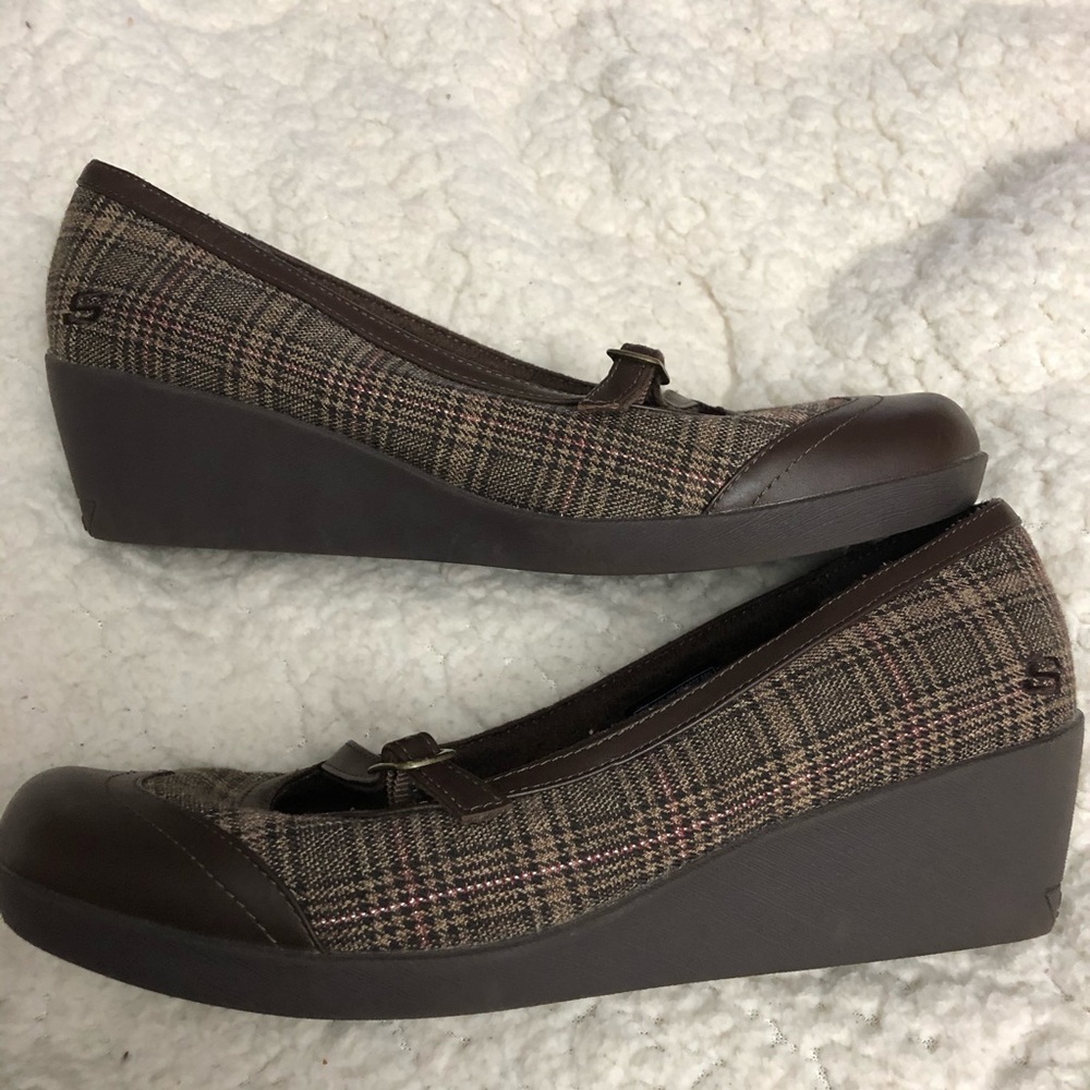 Skechers Brown/Tan Plaid Wedges 8 (38) - Like New!
